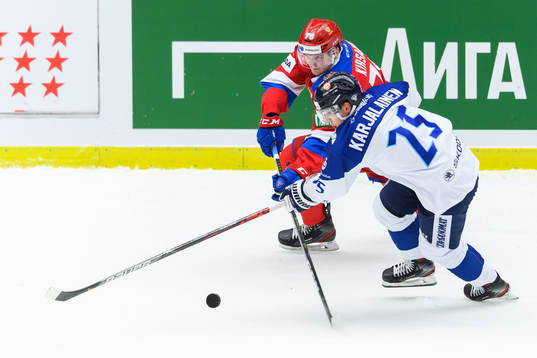 Kirill Kirsanov of Russia and Jere Karjalainen of Finland