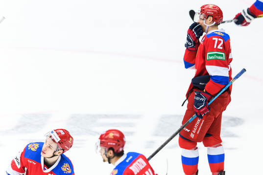 Artyom Minulin of Russia looks dejected
