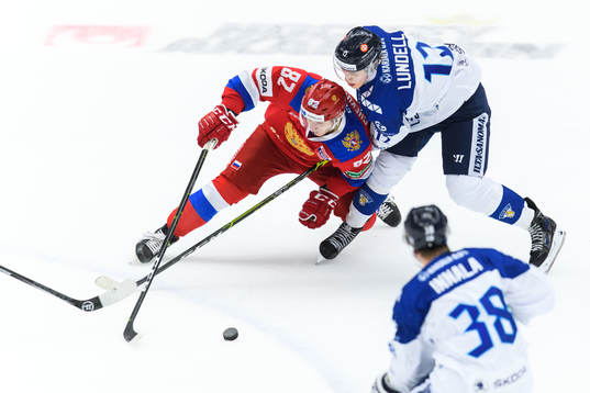 Ivan Chekhovich of Russia and Mikael Ruohomaa of Finland