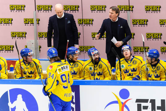Head coach Johan Garpenlöv of Sweden