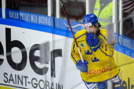 Albert Johansson of Sweden celebrates