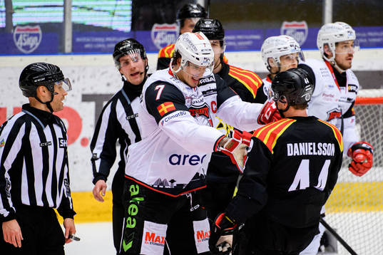 Malmö Redhawks Oliver Lauridsen och Brynäs Nicklas
