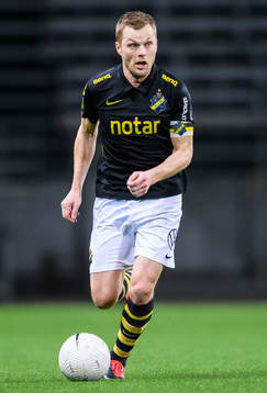 s Sebastian Larsson