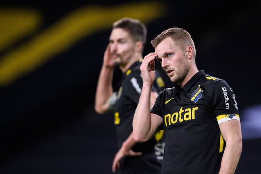 s Sebastian Larsson