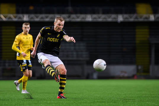 s Sebastian Larsson