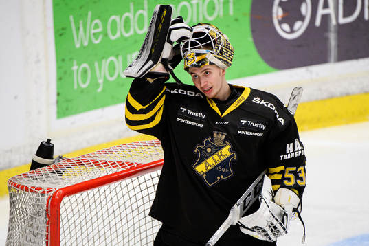 s målvakt Claes Endre deppar