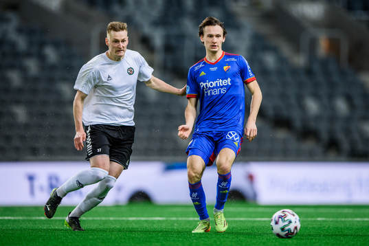 Örebros Rasmus Karjalainen och Djurgårdens Hjalmar Ekdal