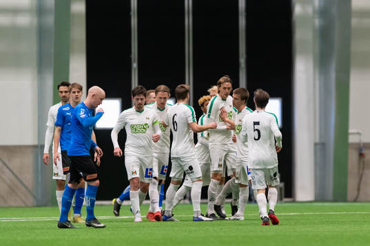 Varbergs spelare jublar