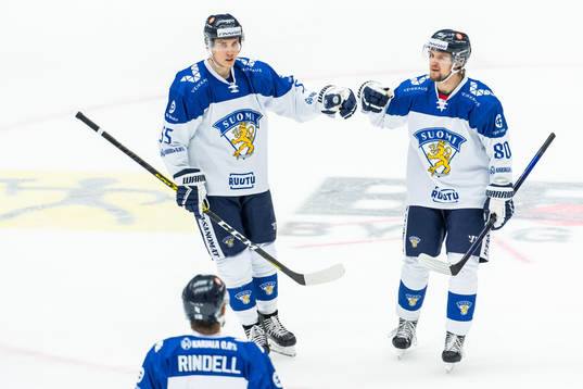 Miika Koivisto and Teemu Turunen of Finland celebrate