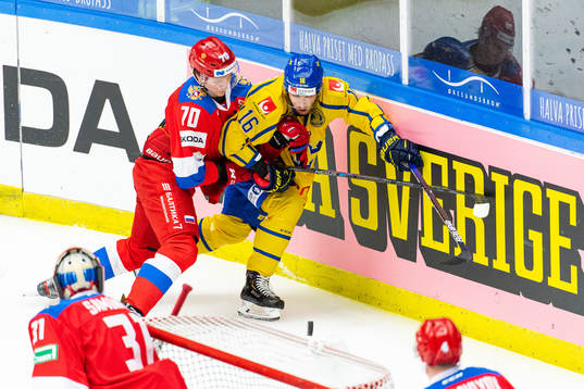Zakhar Bardakov of Russia and Filip Sandberg of Sweden