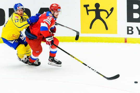 Aleksandr Alexeyev of Russia and Max Friberg of Sweden