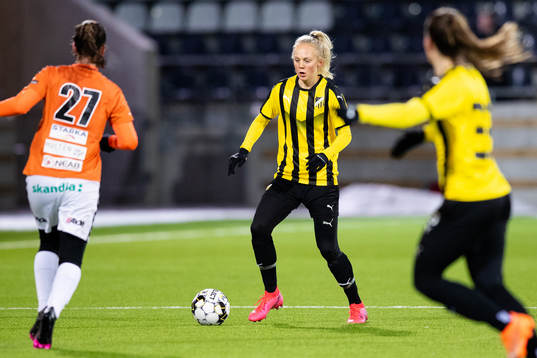 Häckens Molly Johansson