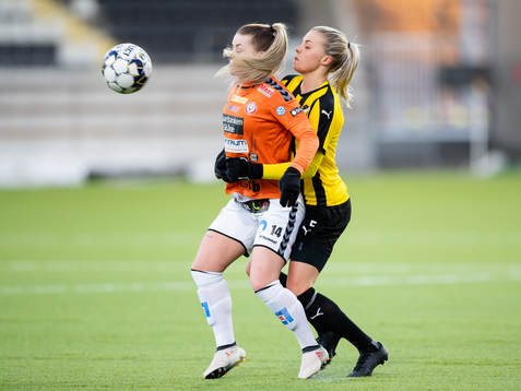 Kristianstads Tilda Persson och Häckens Lotta Ökvist