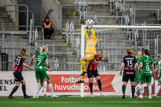 Hammarbys målvakt Anna Tamminen