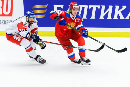 Vasily Podkolzin of Russia and Michal Moravcik of Czech
