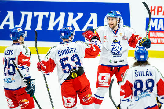 Lukas Klok of Czech Republic celebrates