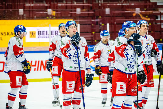 Players of Czech Republic looks dejected