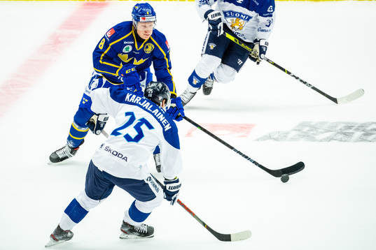 Fredrik Olofsson of Sweden and Jere Karjalainen of Finland