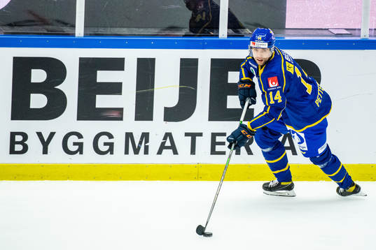 Emil Pettersson of Sweden