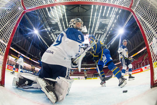 goalkeeper Harri Säteri of Finland looks over his shoulder