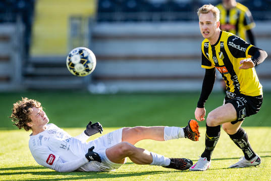 Örgrytes Herman Sjögrell  och Häckens Gustav Berggren