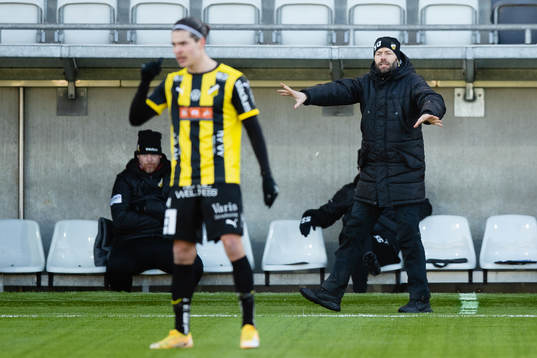 Häckens tränare Andreas Alm