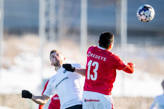 Landskronas Erik Pärsson och Kalmars Emin Nouri