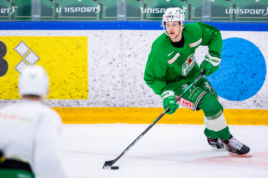 Rögles Niklas Hansson