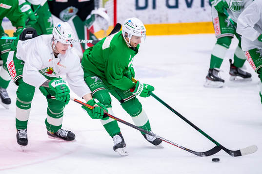 Rögles Adam Edström  och Daniel Zaar