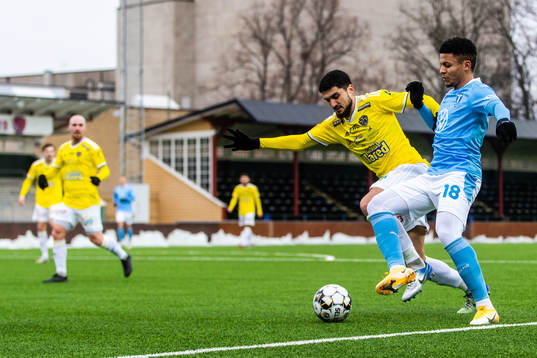Falkenbergs Mahmut Özen och Malmö FFs Romain Gall