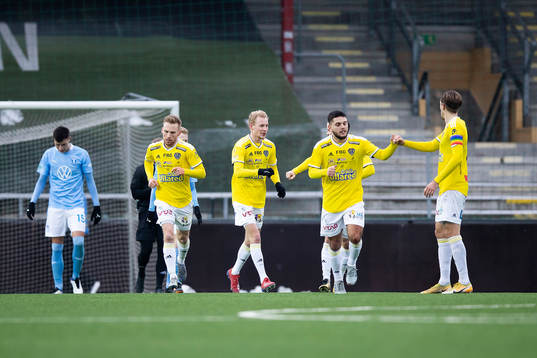 Falkenbergs Adam Bergmark Wiberg jublar