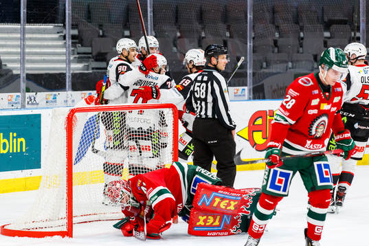 Malmö Redhawks Jan-Mikael Järvinen jublar