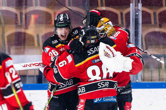 Luleås Radek Muzik jublar