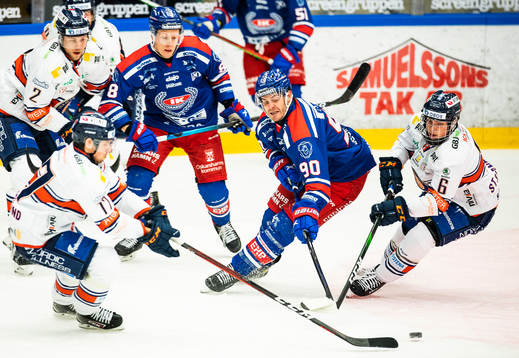 Oskarshamns Lance Bouma och Växjös Victor Stjernborg