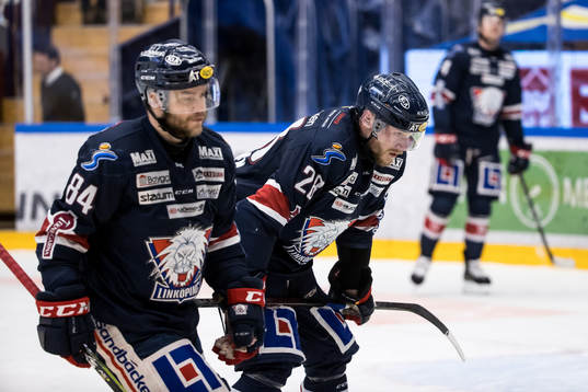 Linköpings Jaakko Rissanen deppar