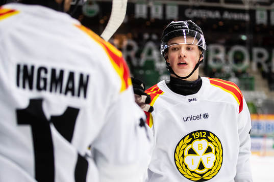 Brynäs Noel Gunler jublar