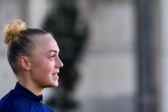 Hanna Bennison is interviewed by the media