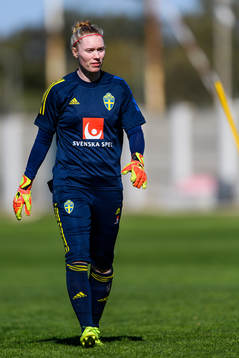 Goalkeeper Hedvig Lindahl