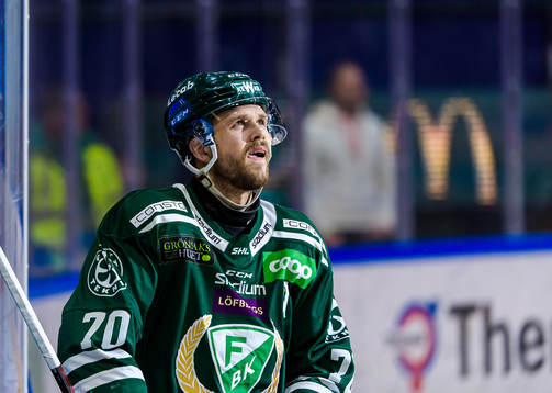 Färjestads Jacob Nilsson jublar