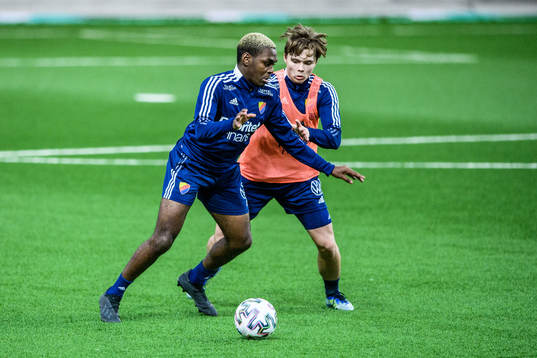 Djurgårdens Joel Asoro och Linus Tagesson