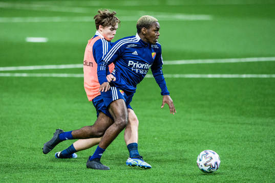 Djurgårdens Joel Asoro och Linus Tagesson