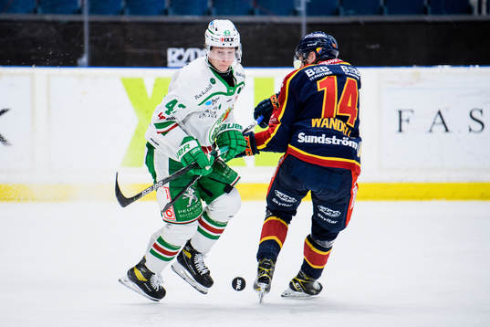 Rögles Olli Palola och Djurgårdens Tom Wandell
