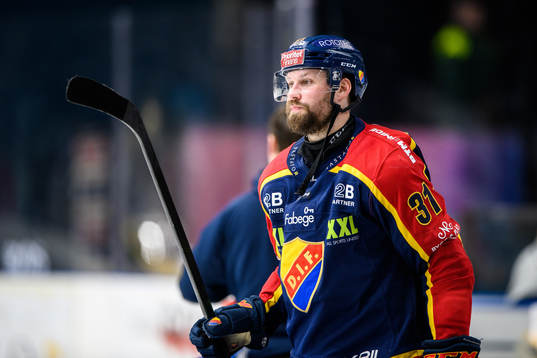 Djurgårdens Dick Axelsson deppar