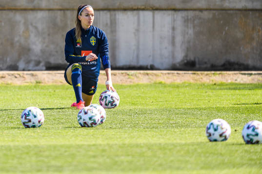 Kosovare Asllani