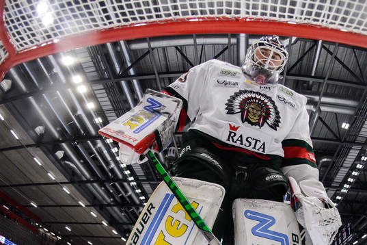 Frölundas målvakt Johan Mattsson deppar