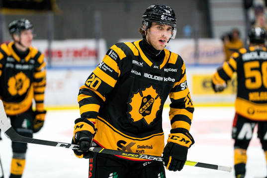 Skellefteås Roland McKeown deppar