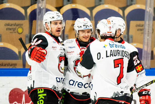 Malmö Redhawks Johan Olofsson jublar