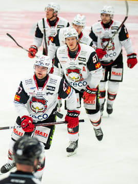 Malmö Redhawks Ponthus Westerholm jublar