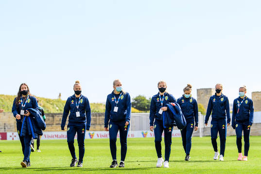 Rusul Rosa Kafaji, Hanna Bennison, goalkeeper Emma Holmgren