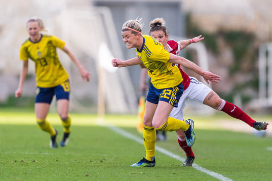 Olivia Schough of Sweden and of Austria Laura Wienroither